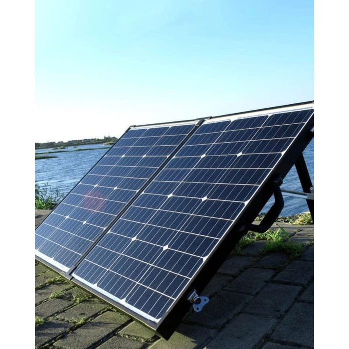 Hysolis 110 Watt Portable Solar Panel Kit